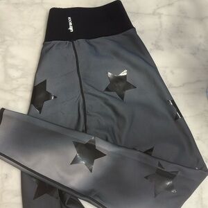 ultracor gradient knockout leggings with stars